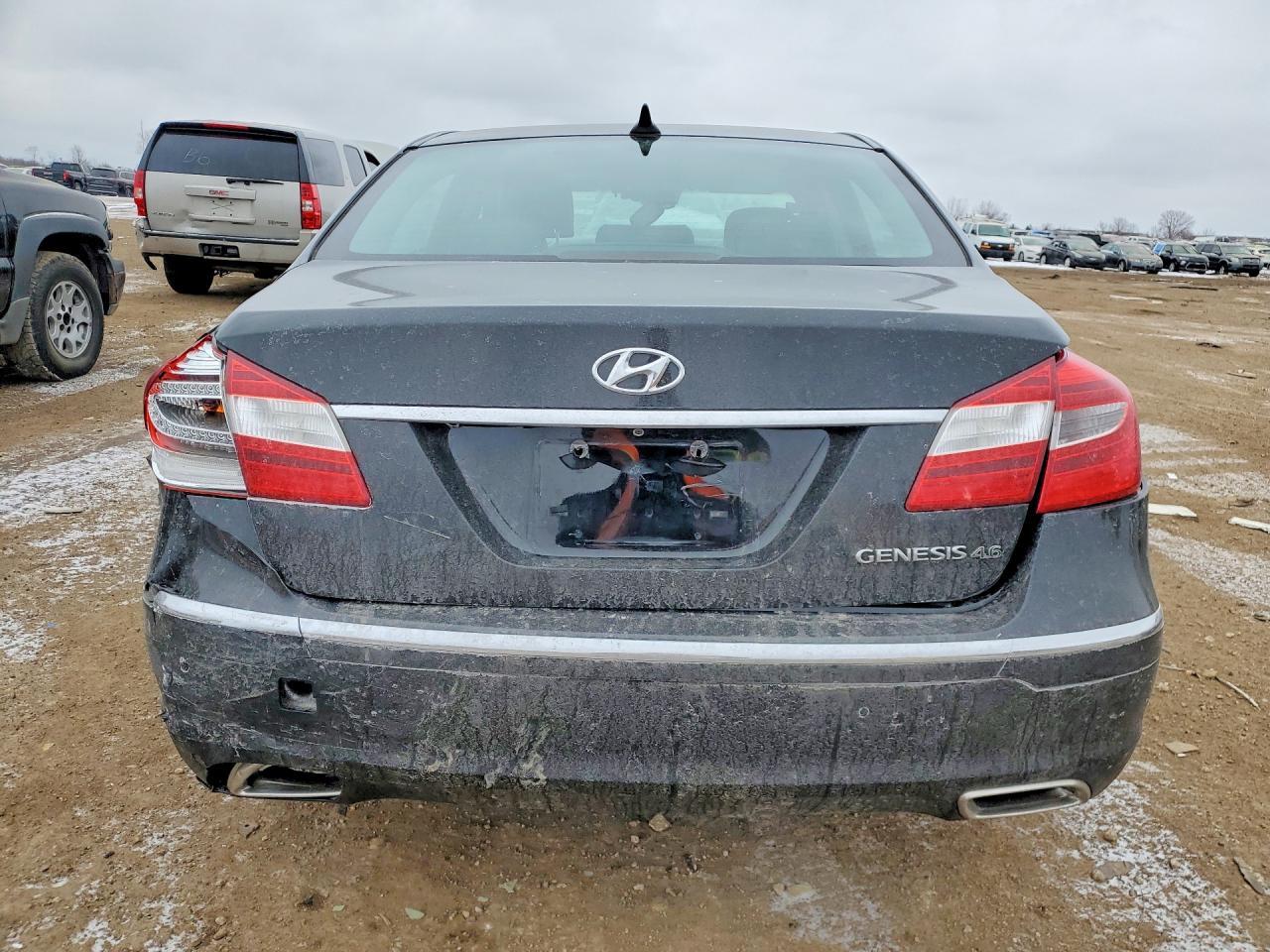 2012 HYUNDAI GENESIS