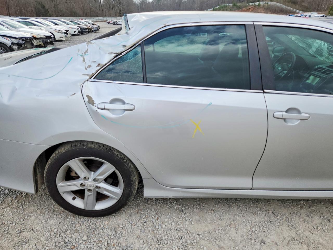 2012 TOYOTA CAMRY