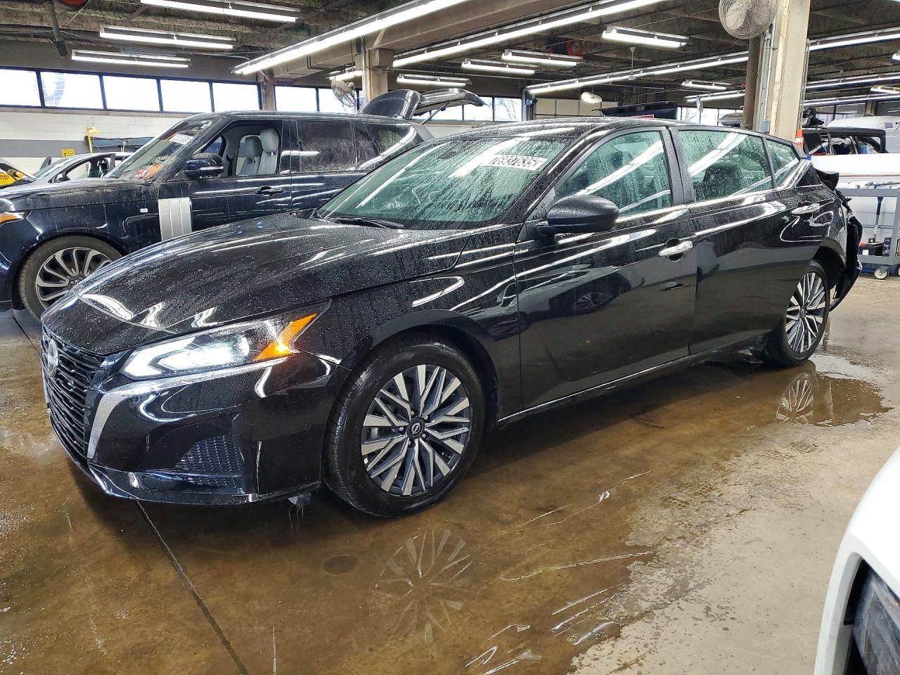 2025 NISSAN ALTIMA