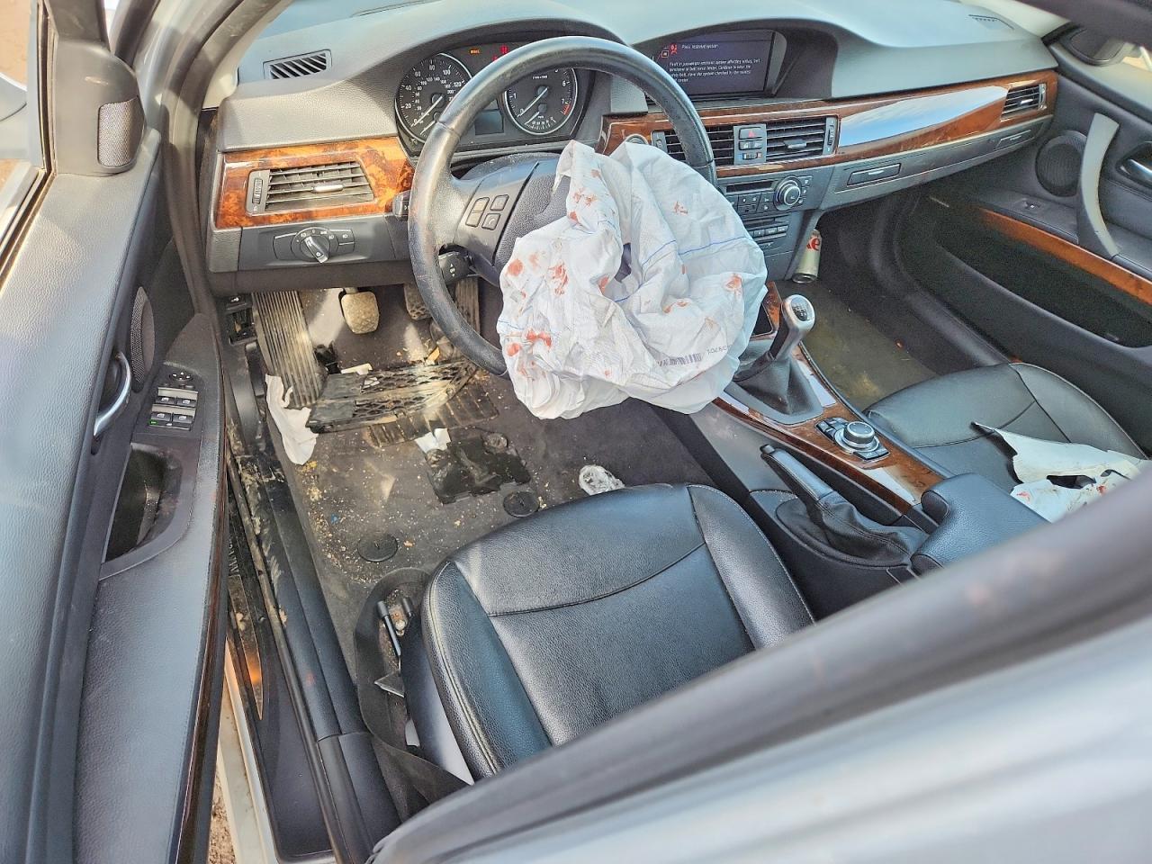 2011 BMW 3 SERIES