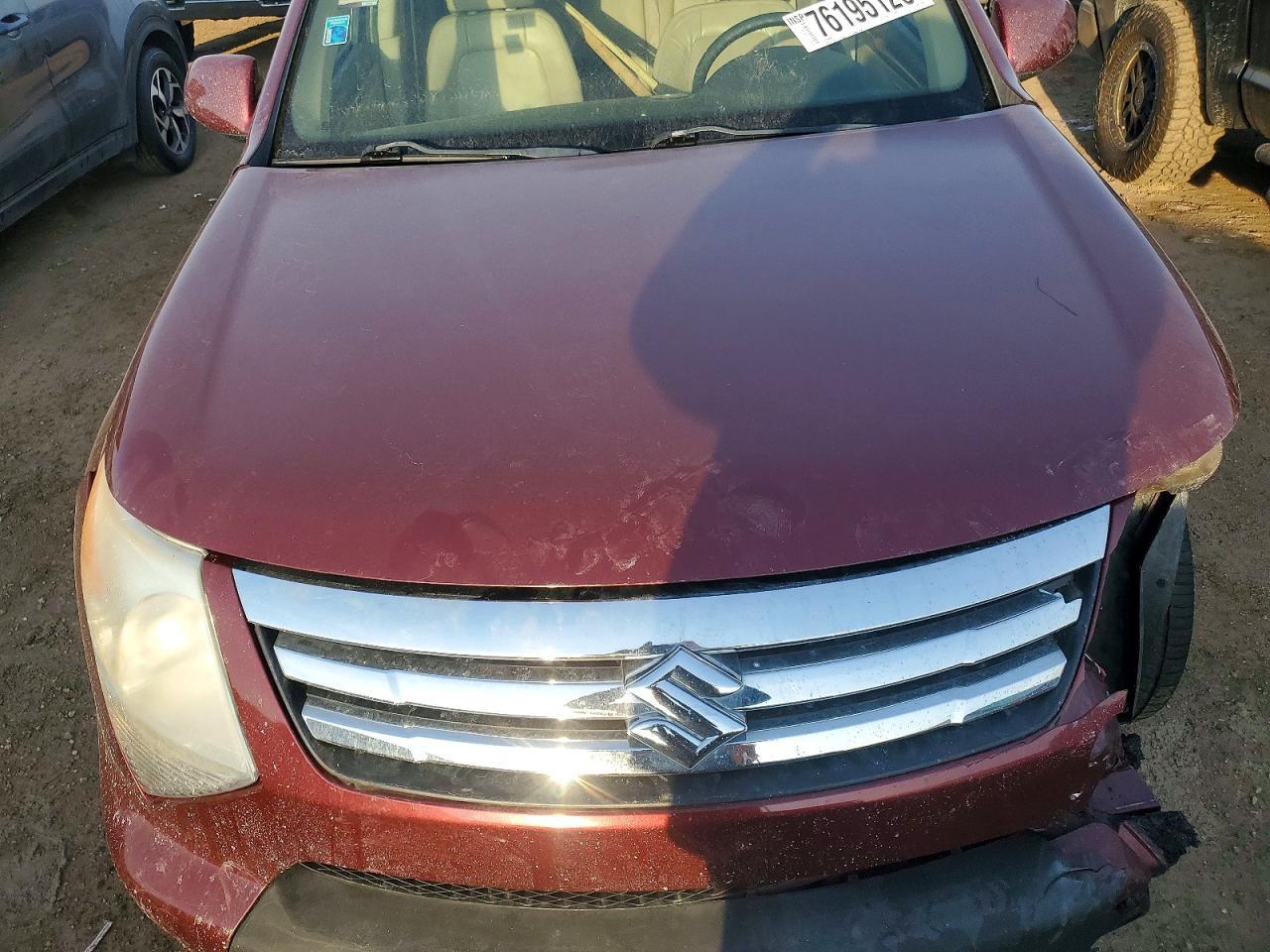 2008 SUZUKI Xl-7