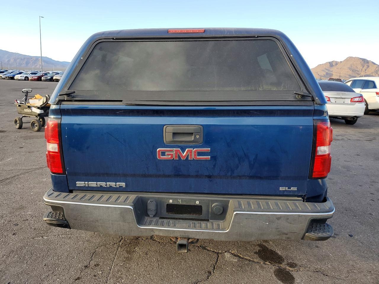 2015 GMC Sierra