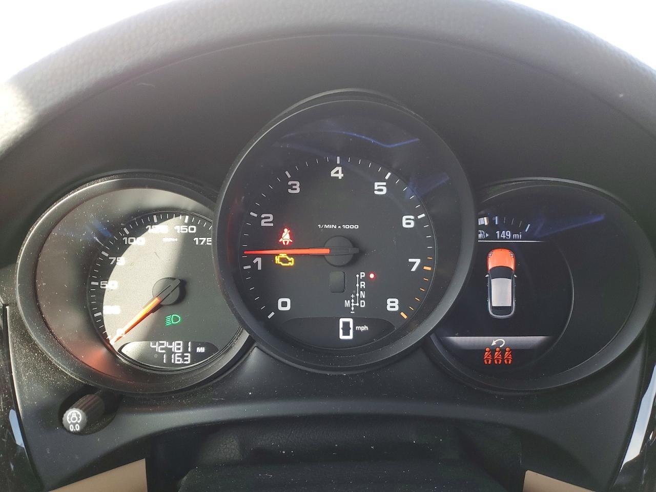 2021 PORSCHE Macan