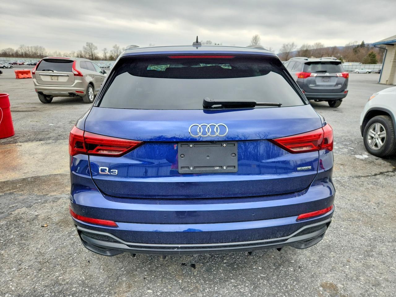 2022 AUDI Q3