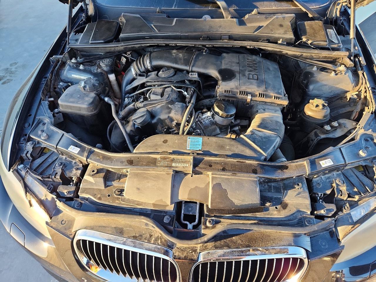2011 BMW 3 SERIES