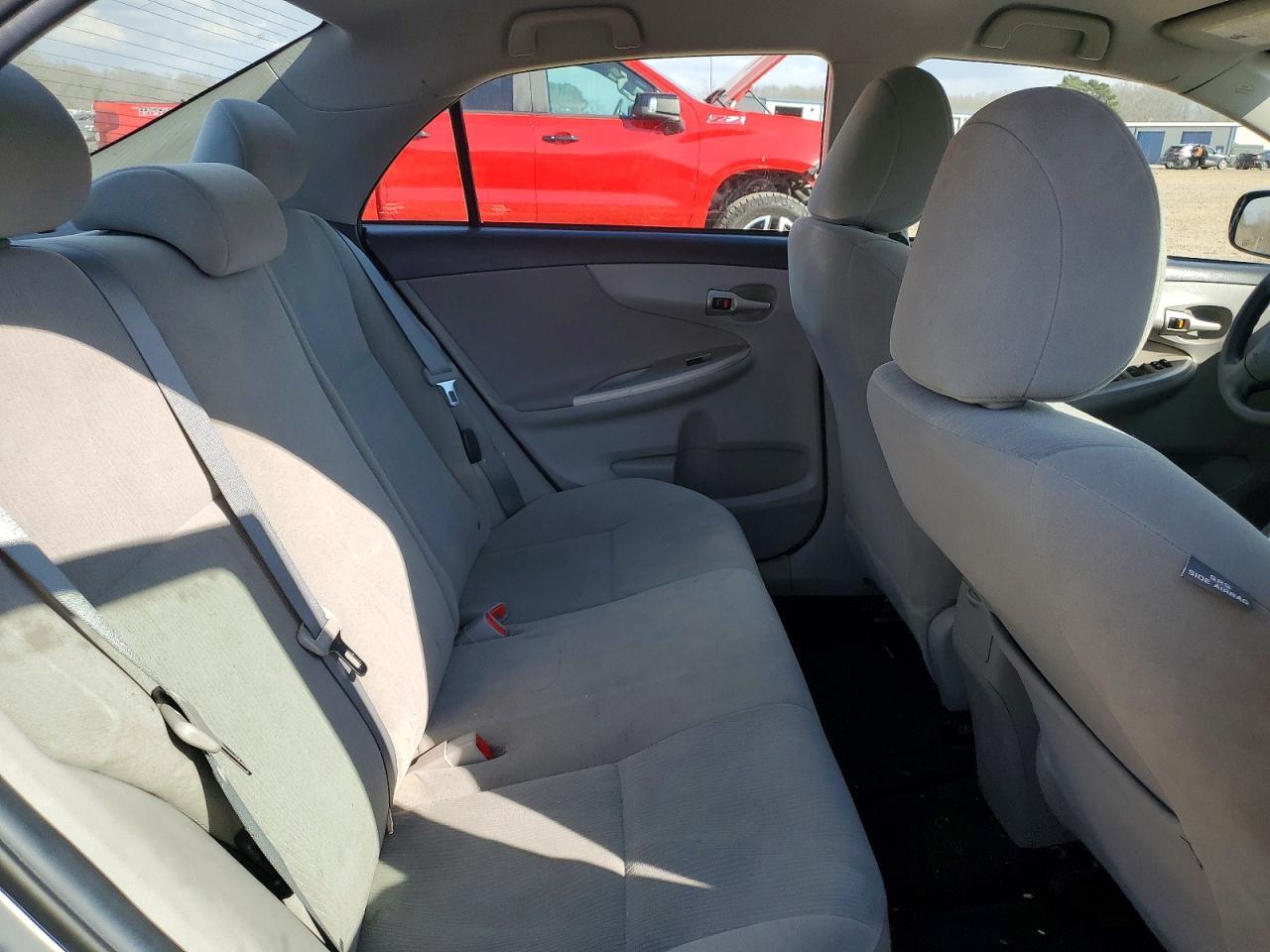 2012 TOYOTA COROLLA