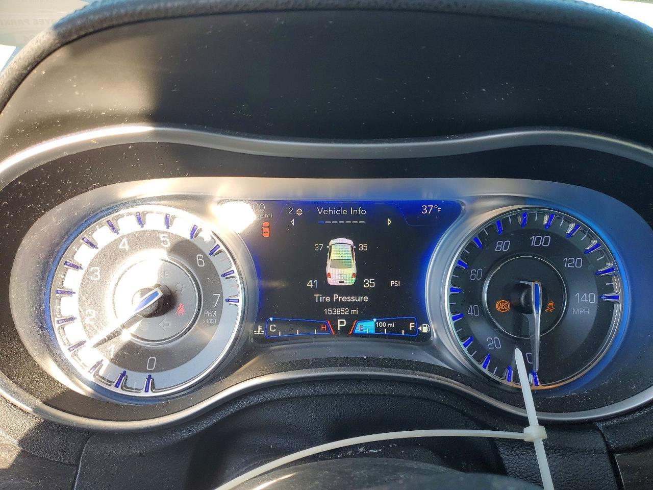 2015 CHRYSLER 300