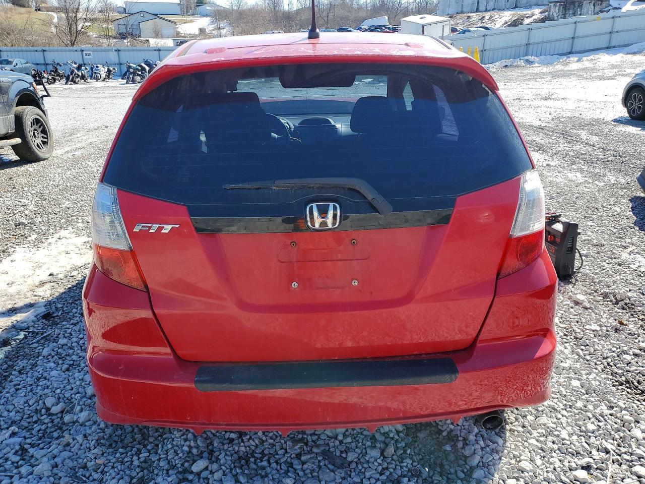 2011 HONDA FIT