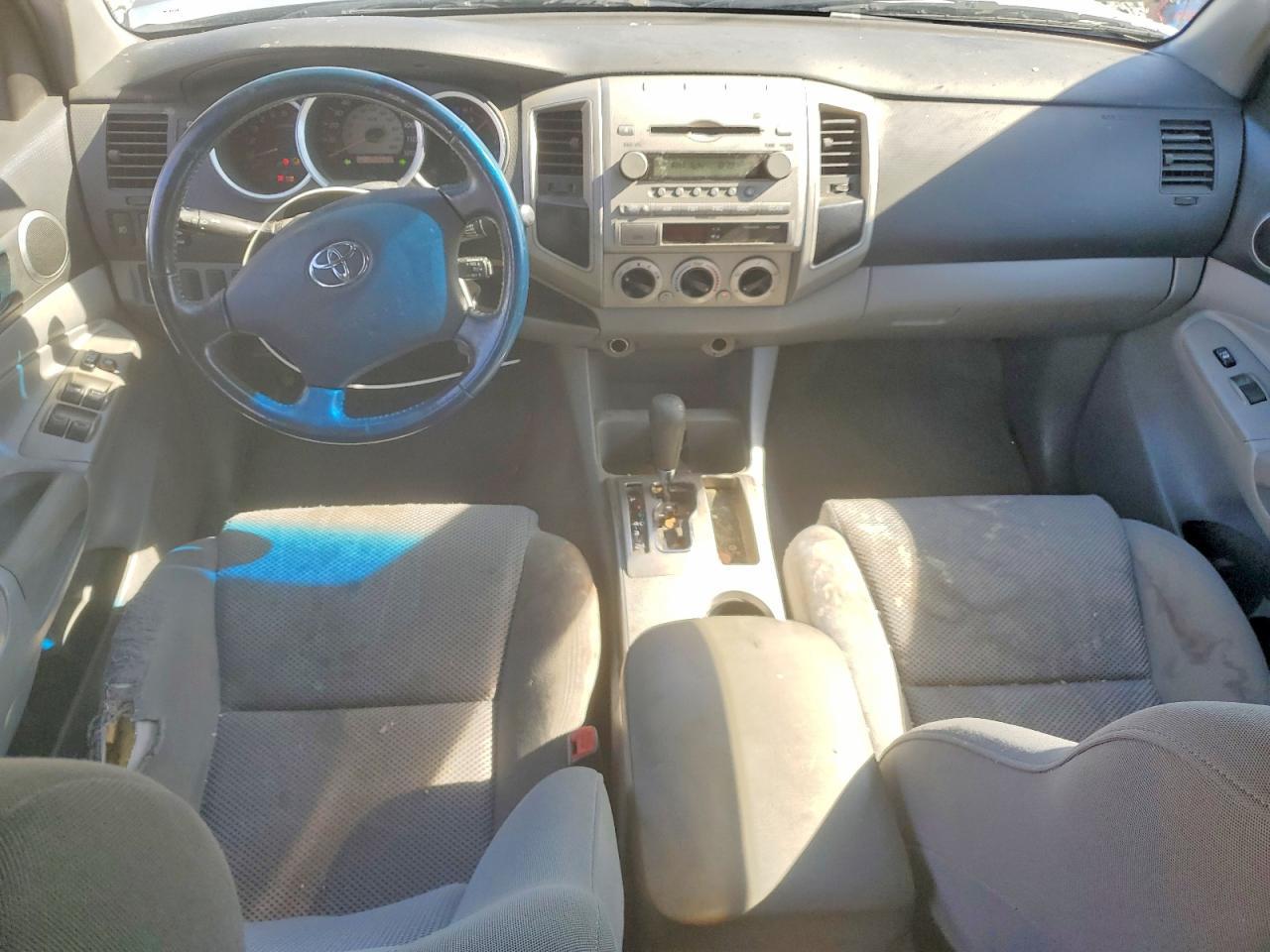 2005 TOYOTA TACOMA