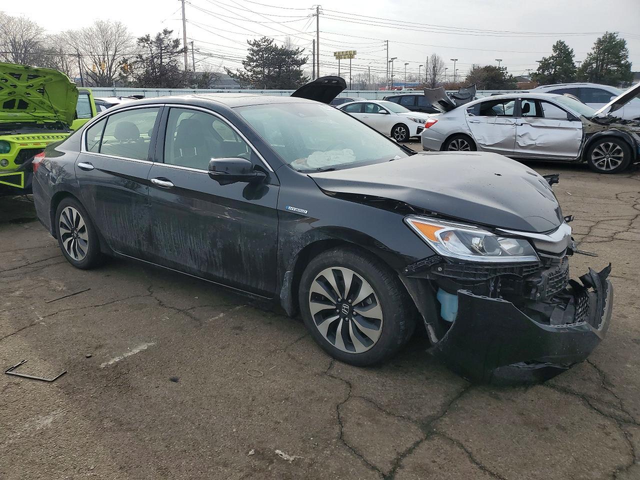 2017 HONDA ACCORD