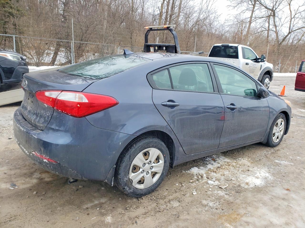 2016 KIA FORTE
