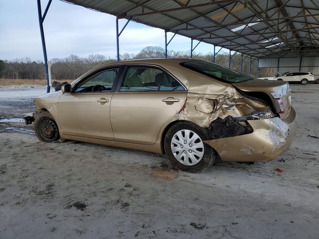 2011 TOYOTA CAMRY