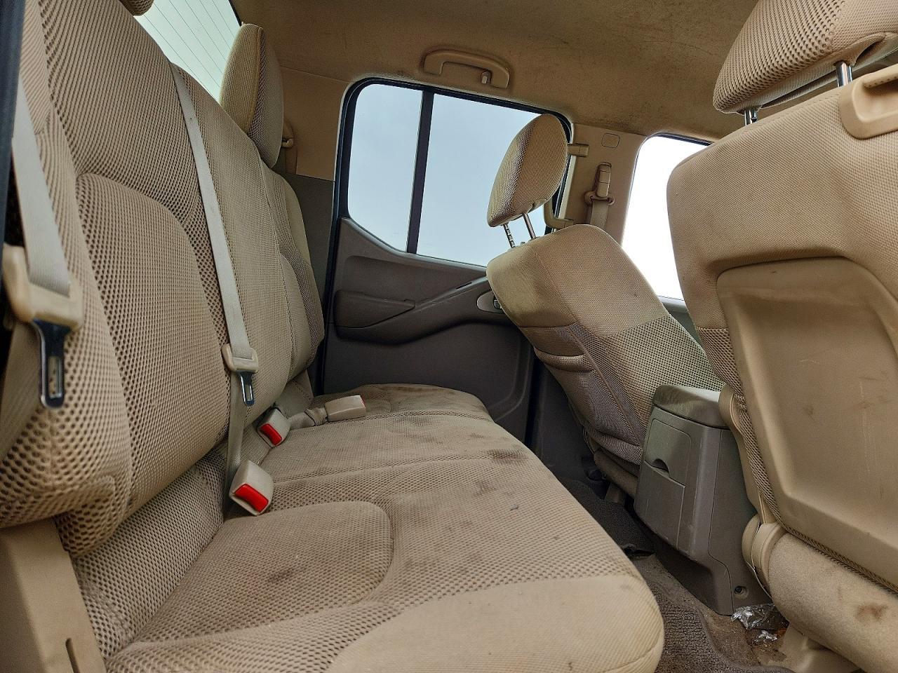 2013 NISSAN Frontier