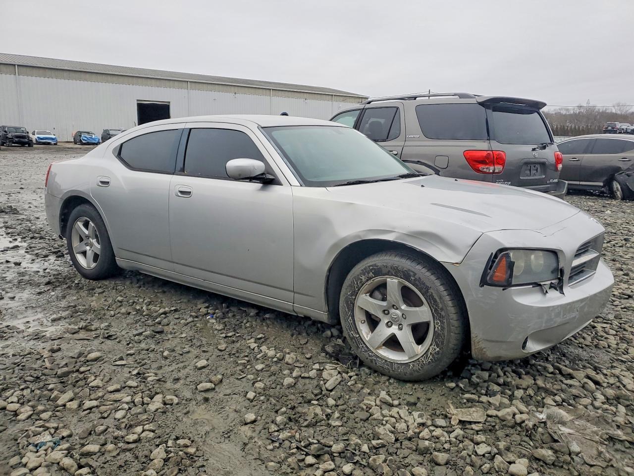 2010 DODGE CHARGER