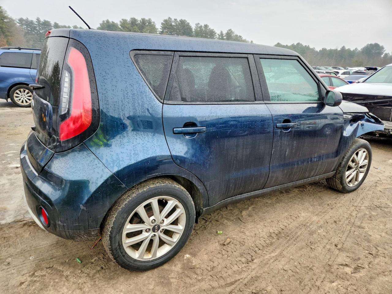 2019 KIA SOUL