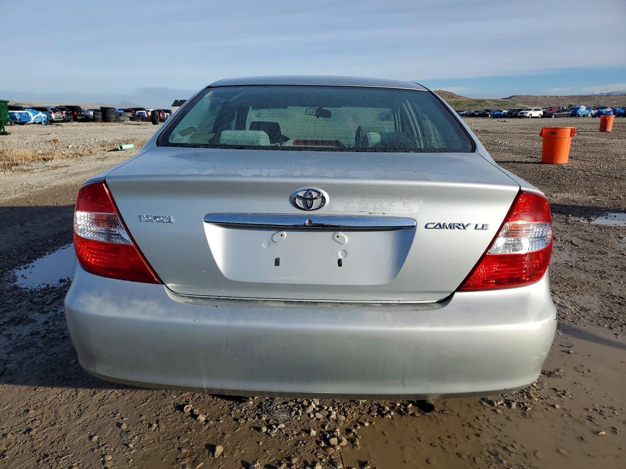 2002 TOYOTA CAMRY