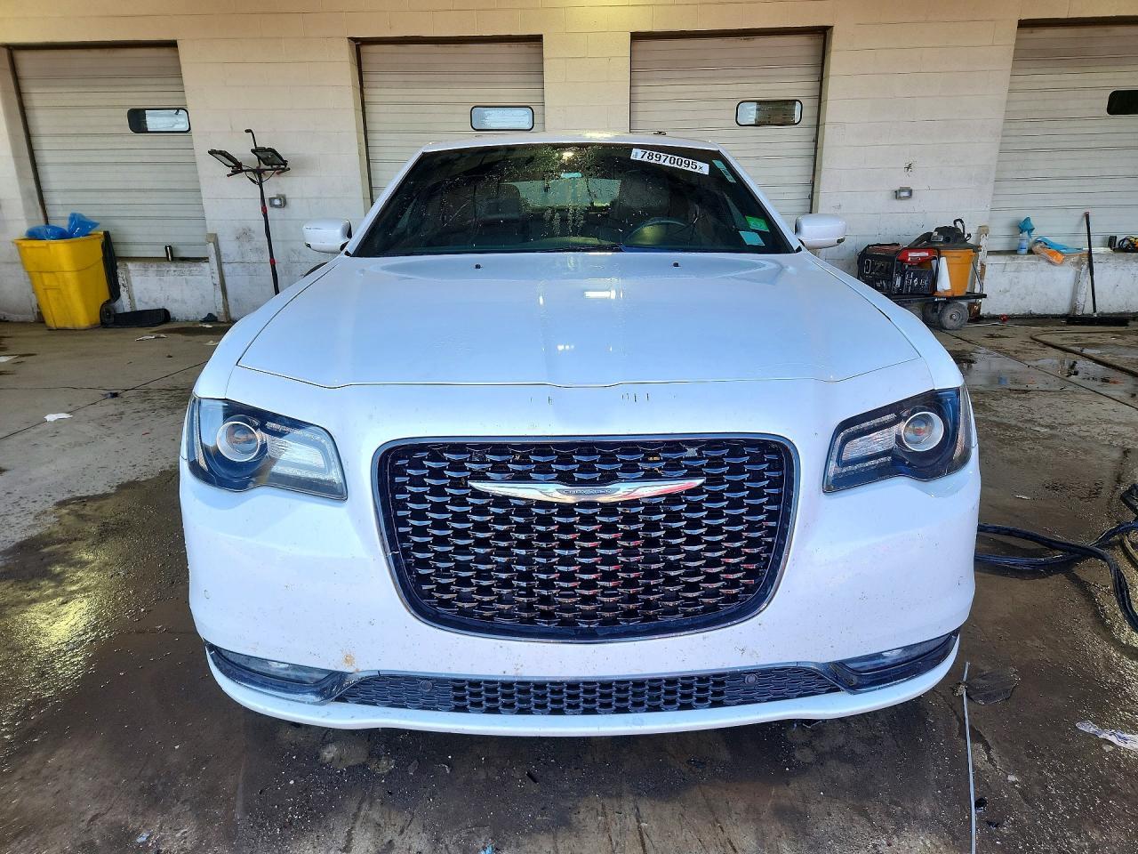 2015 CHRYSLER 300