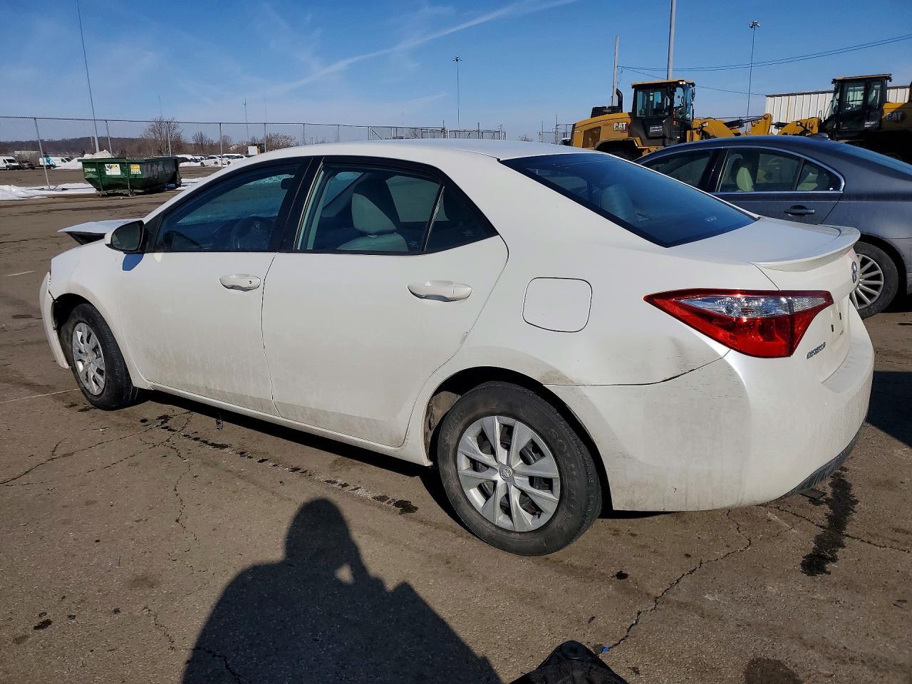 2015 TOYOTA COROLLA