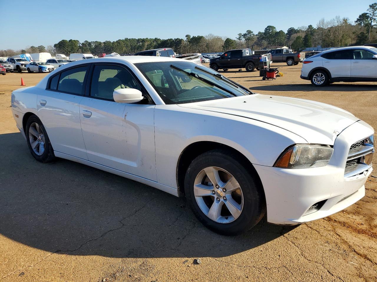 2013 DODGE CHARGER
