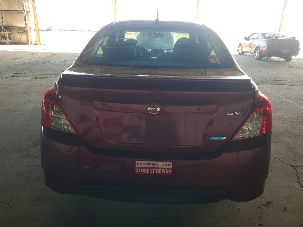 2016 NISSAN VERSA