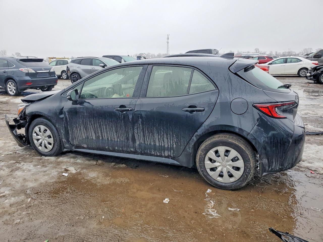 2025 TOYOTA COROLLA