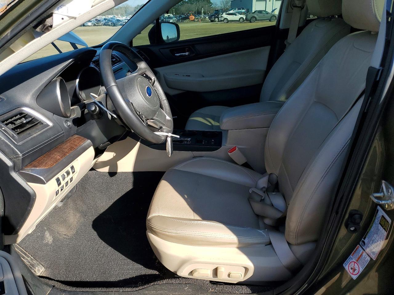 2019 SUBARU Outback