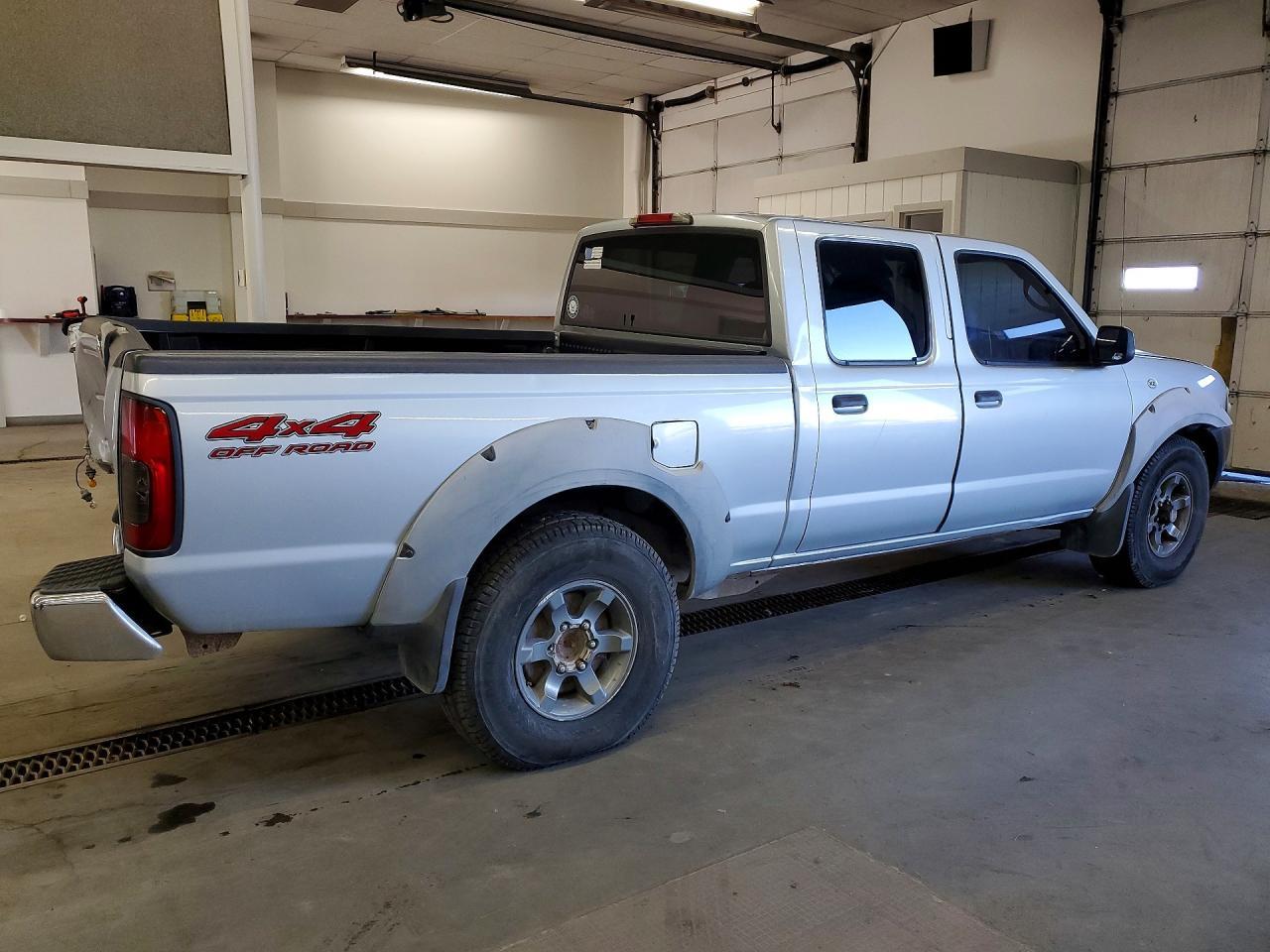 2002 NISSAN Frontier