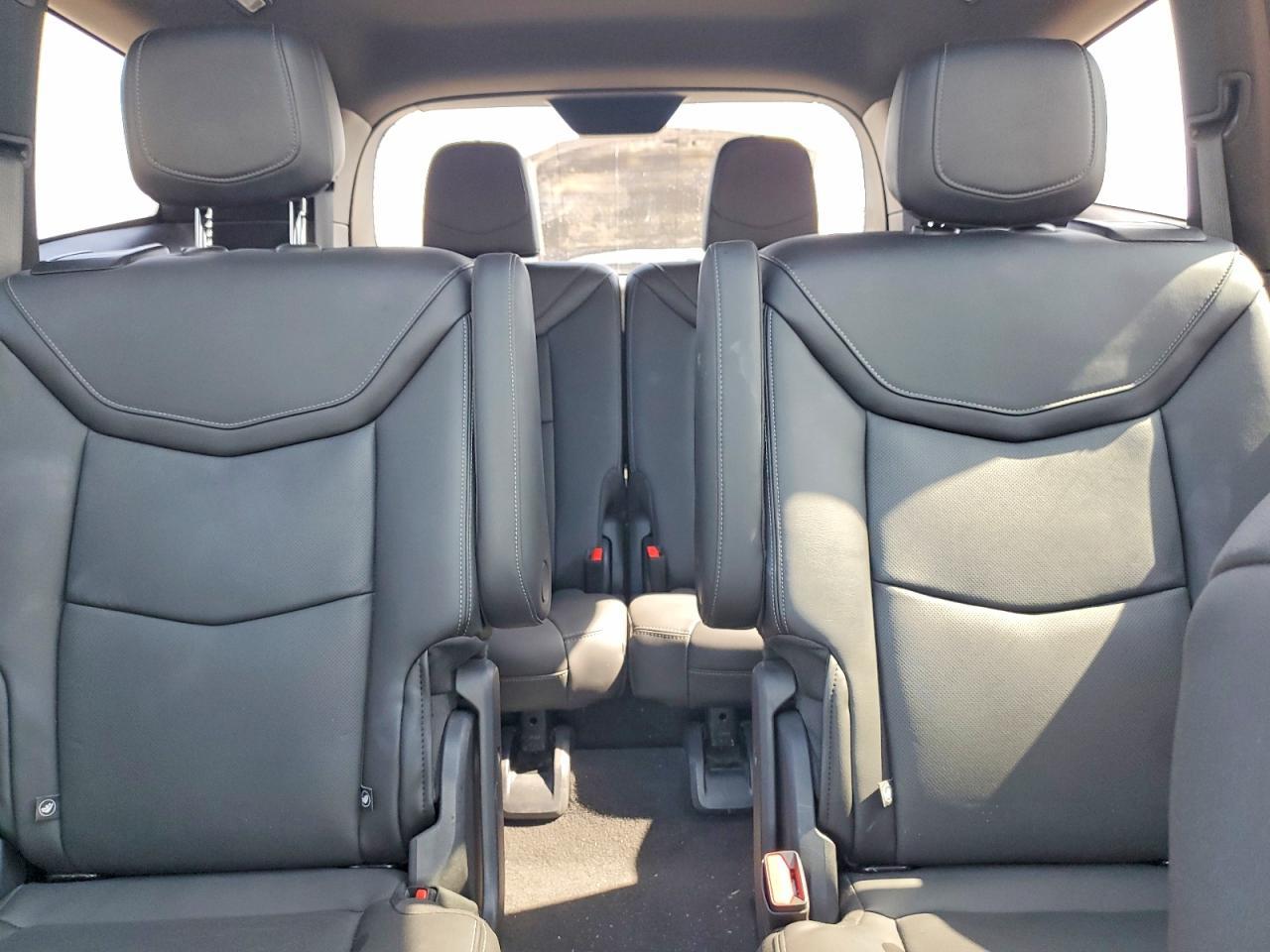 2022 CADILLAC XT6