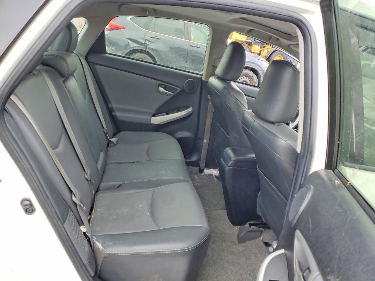 2014 TOYOTA PRIUS