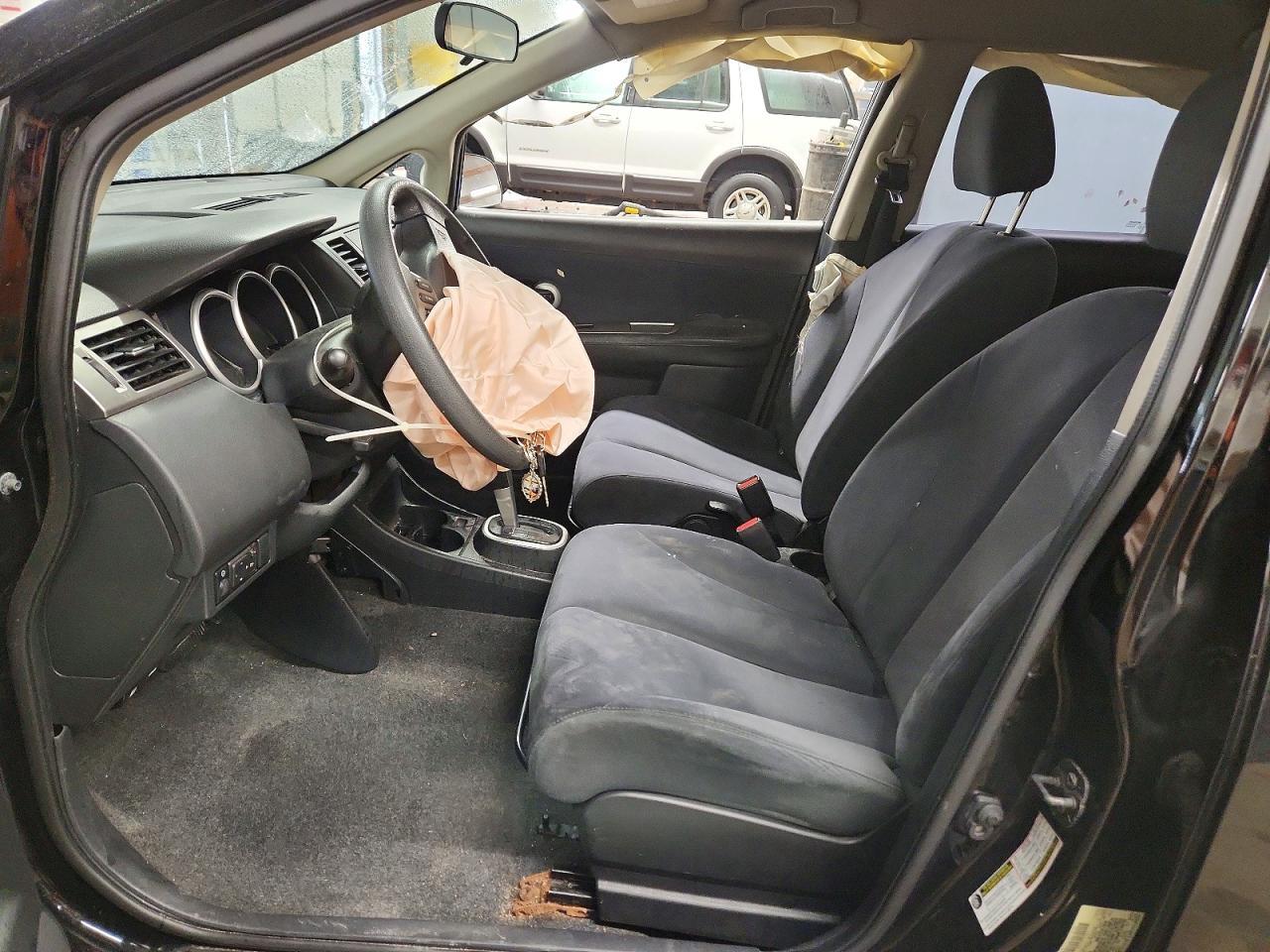 2009 NISSAN VERSA