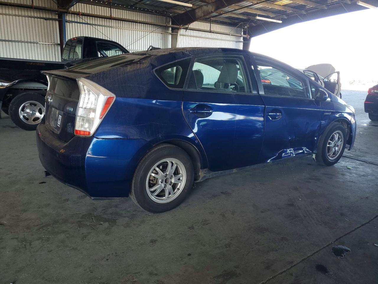 2010 TOYOTA PRIUS