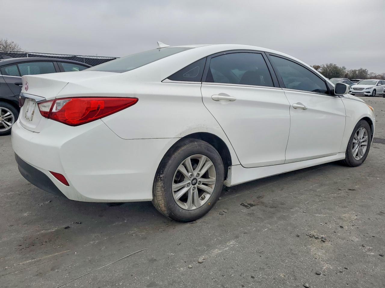2014 HYUNDAI SONATA