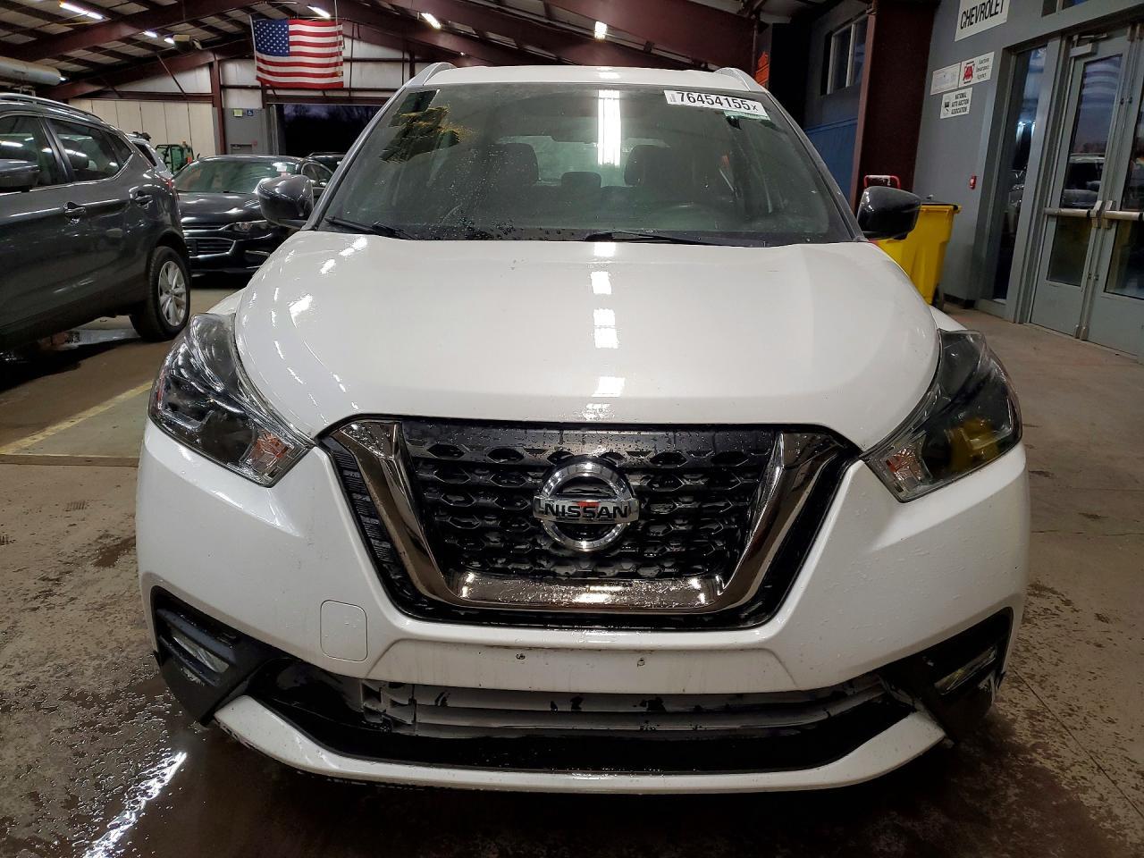 2019 NISSAN KICKS