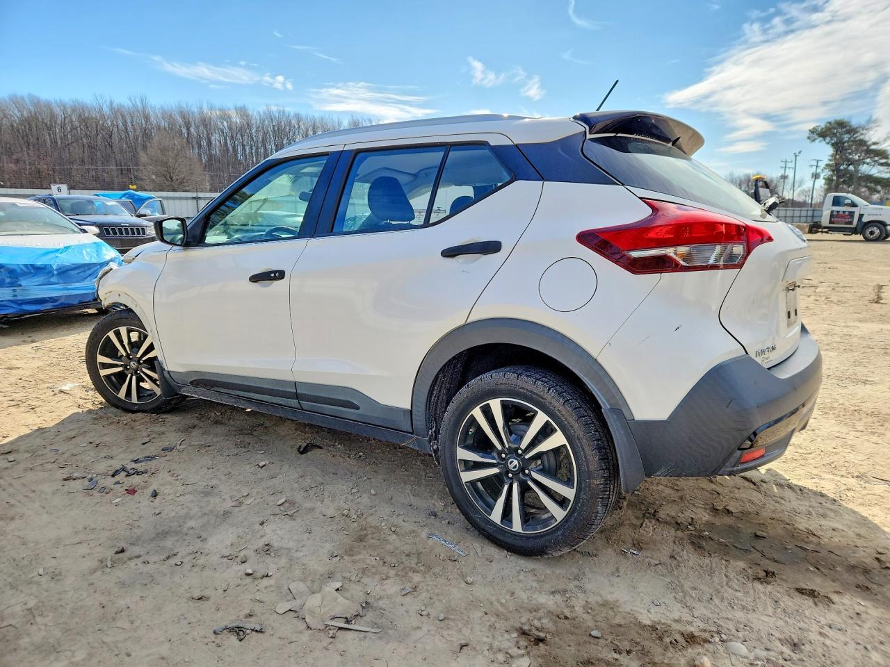 2018 NISSAN KICKS
