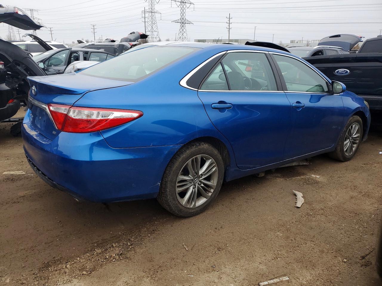 2017 TOYOTA CAMRY