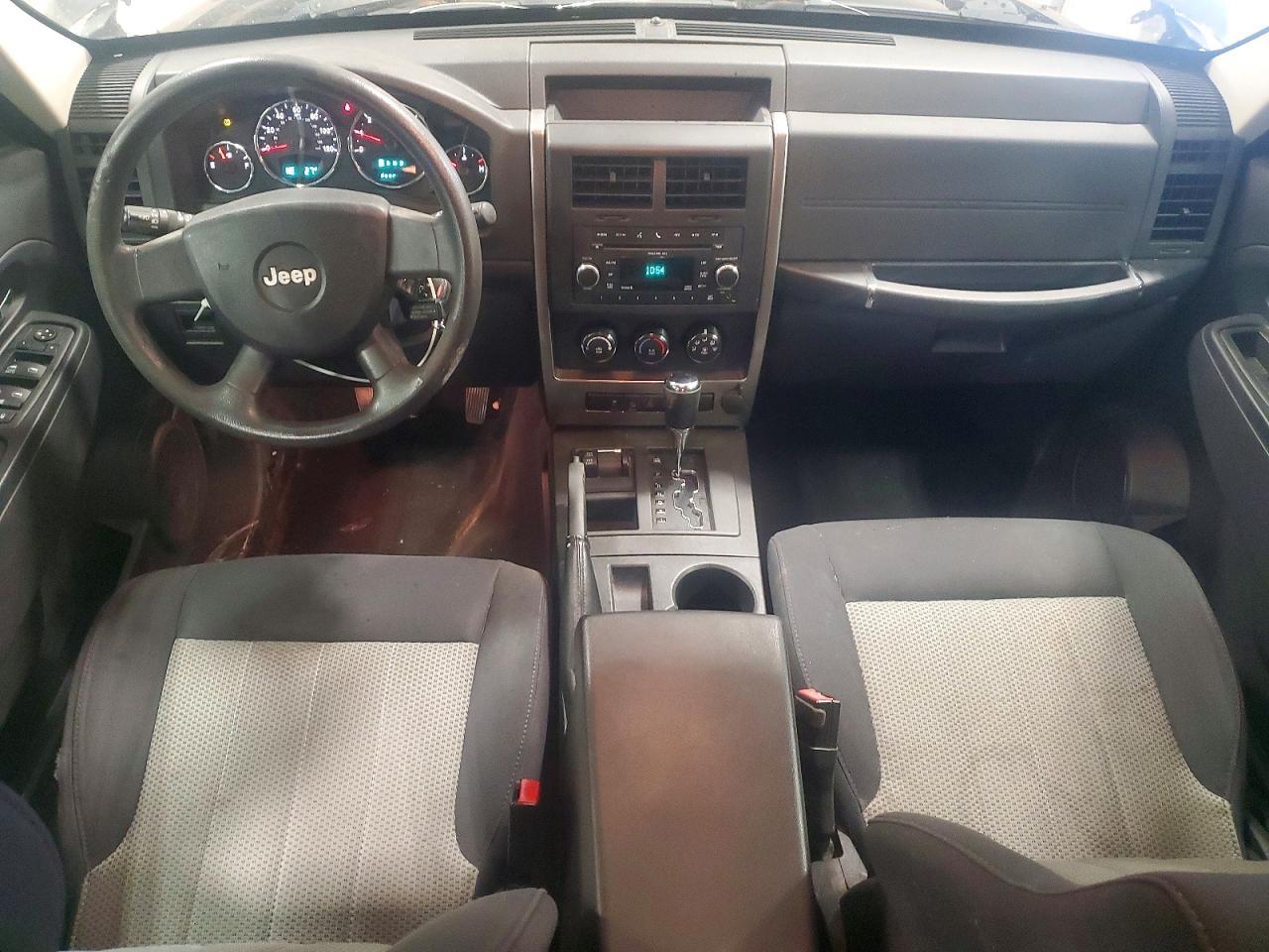 2010 JEEP Liberty