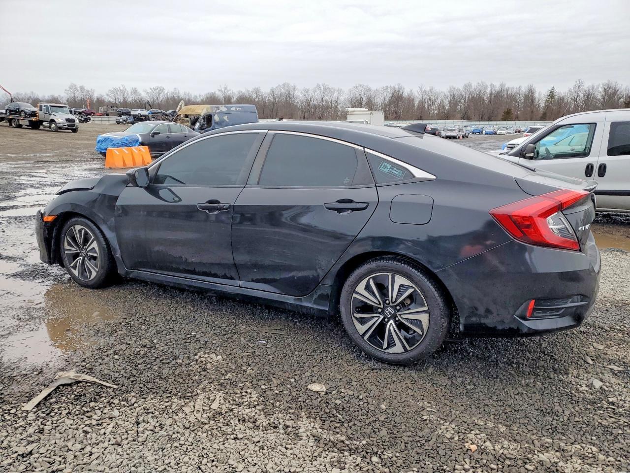 2016 HONDA CIVIC