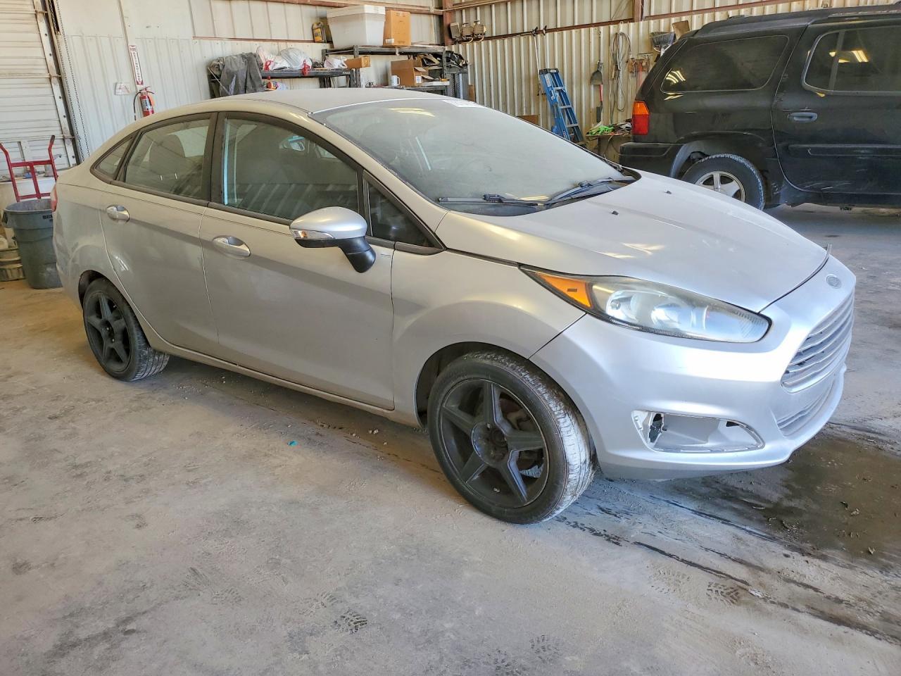 2015 FORD Fiesta