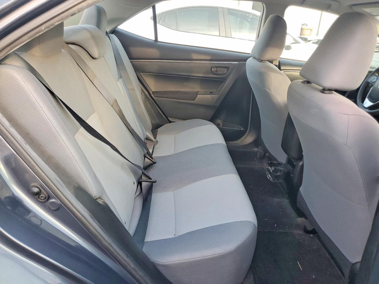2015 TOYOTA COROLLA
