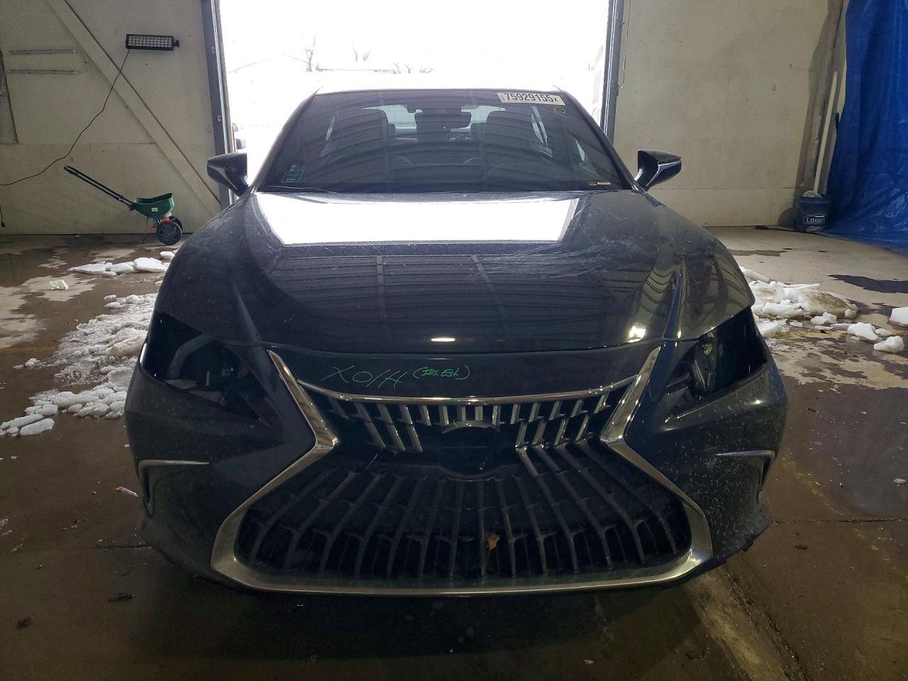 2022 LEXUS ES 350