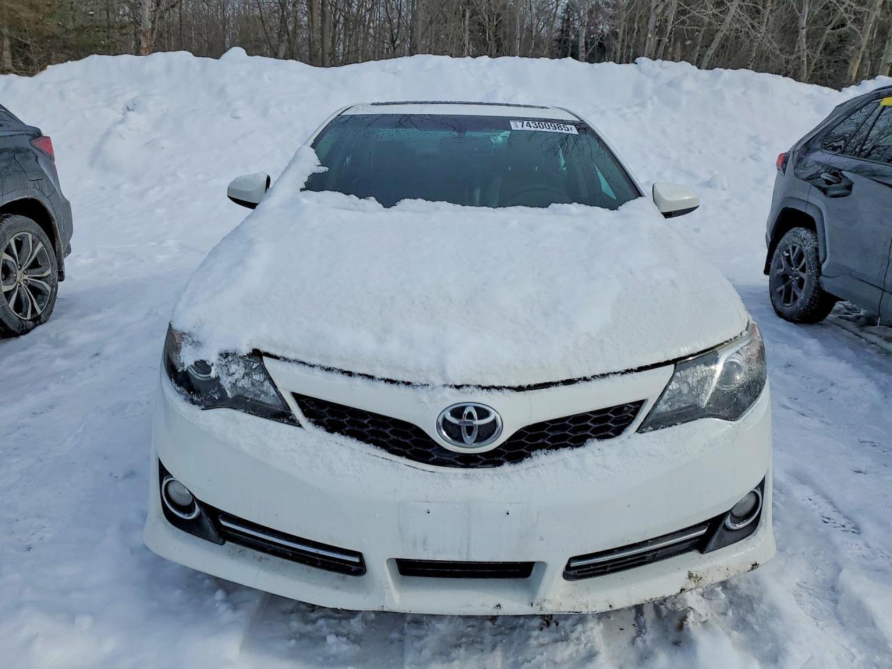 2014 TOYOTA CAMRY