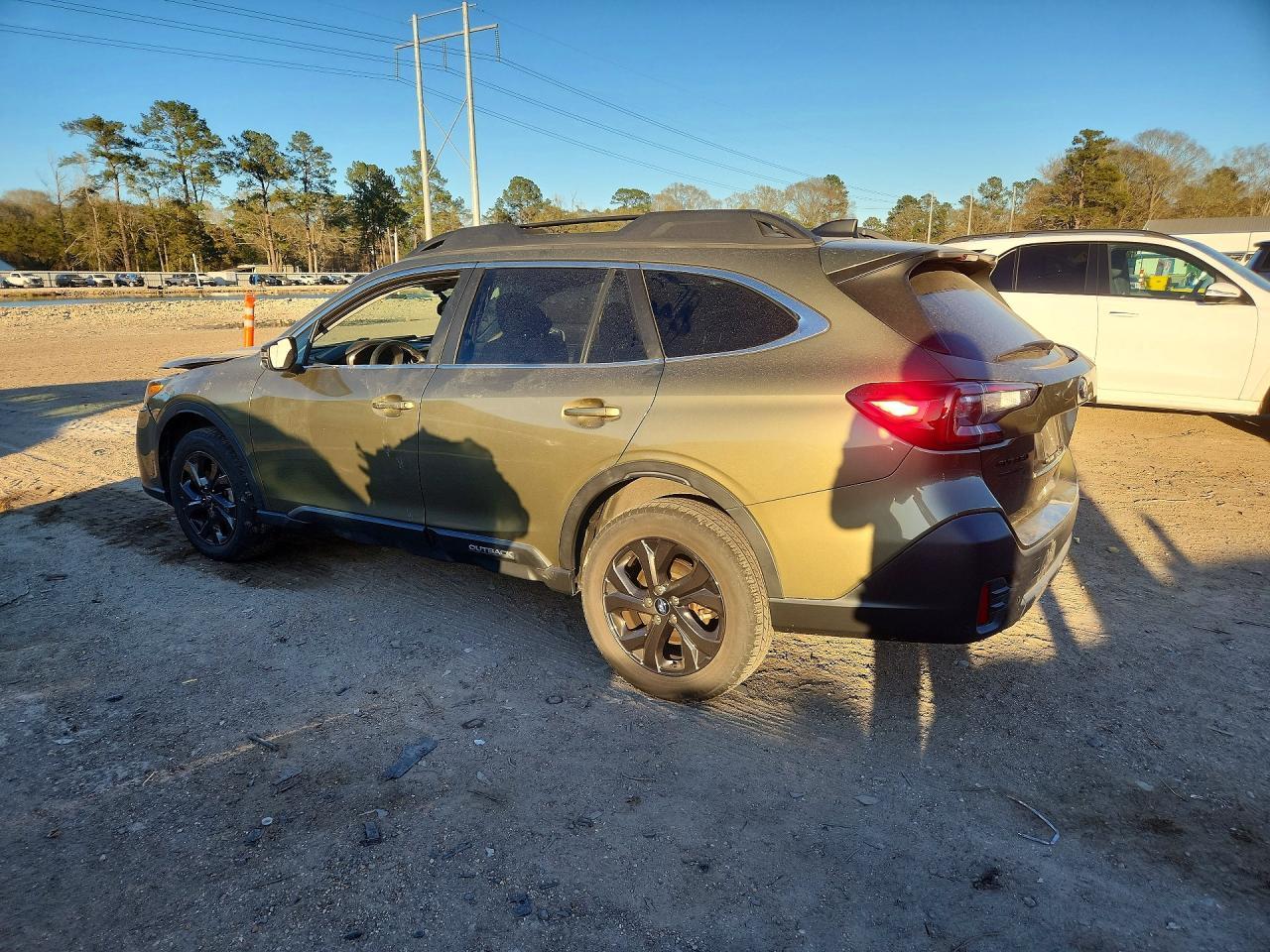 2022 SUBARU Outback