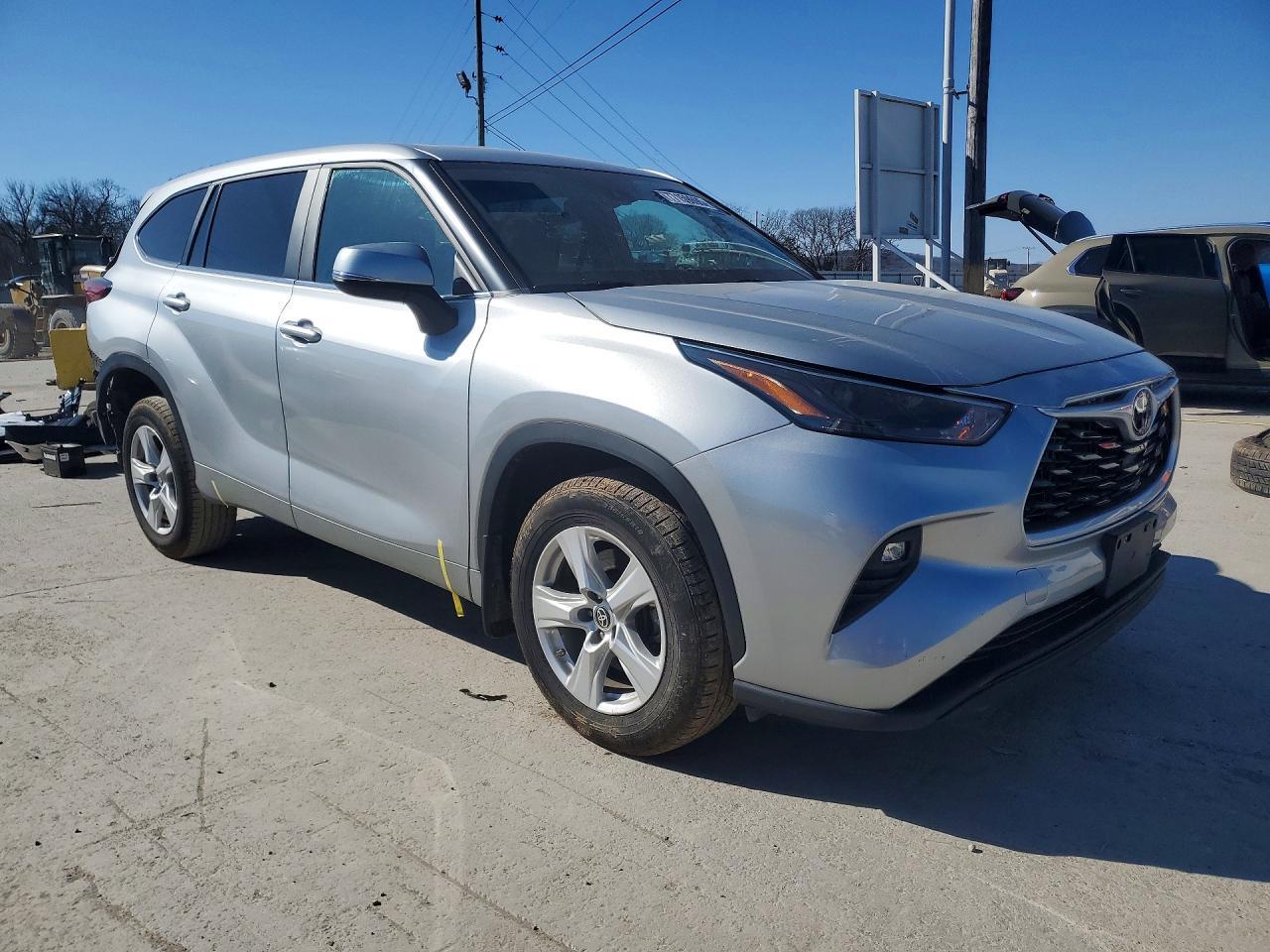 2023 TOYOTA HIGHLANDER