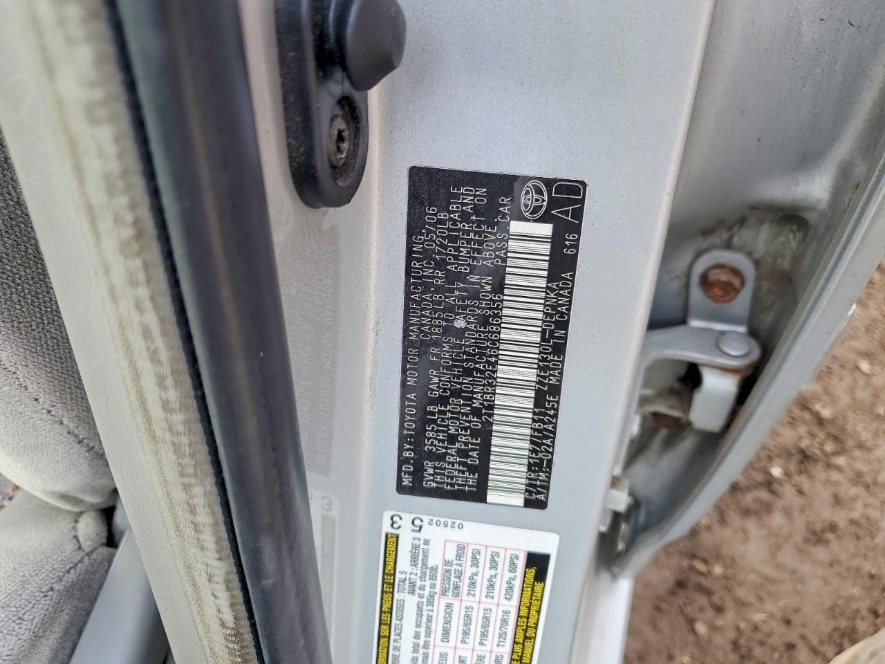 2006 TOYOTA COROLLA