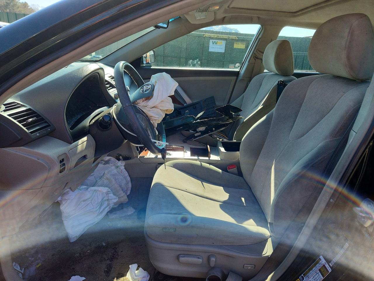 2010 TOYOTA CAMRY