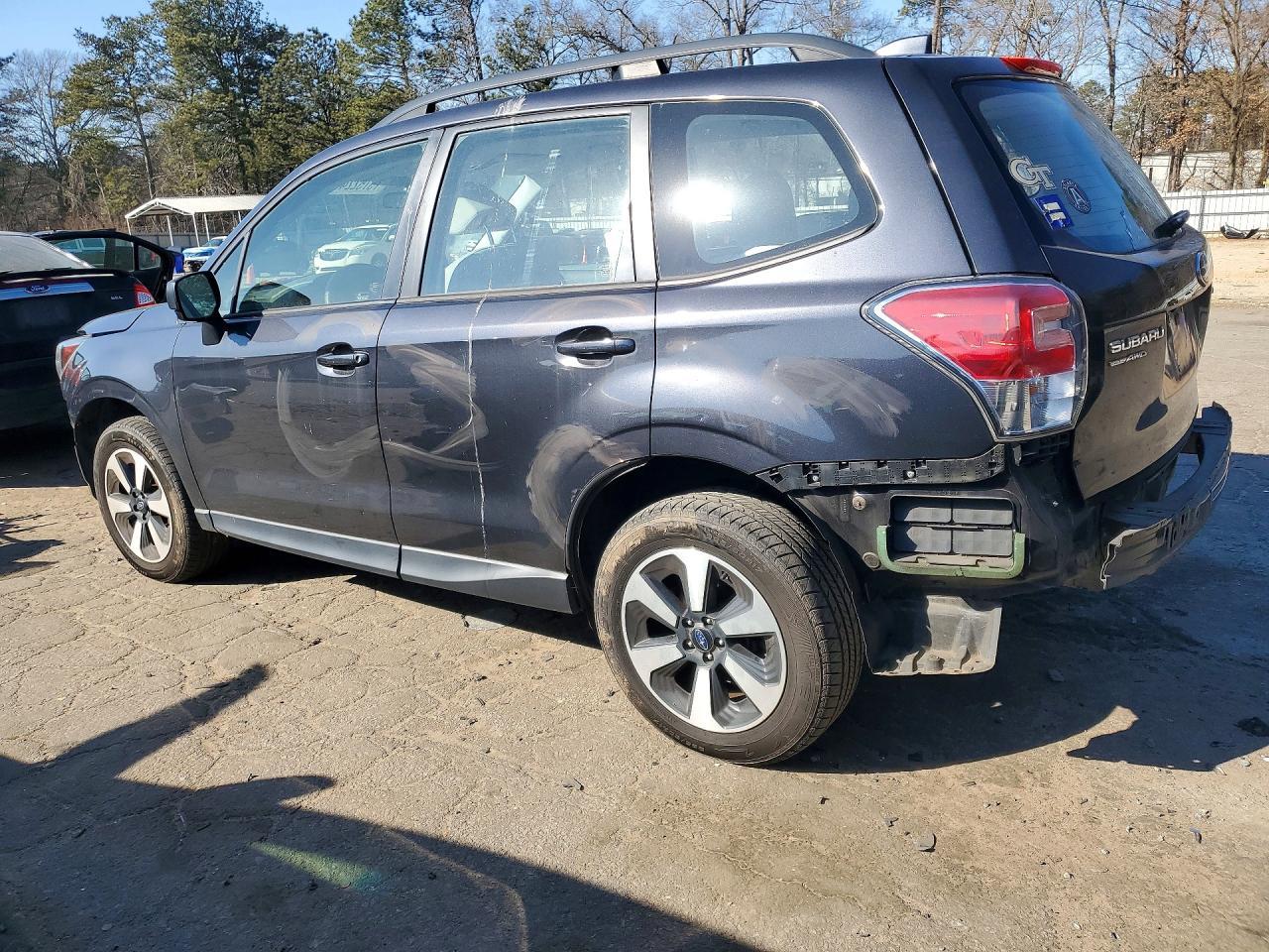 2017 SUBARU FORESTER
