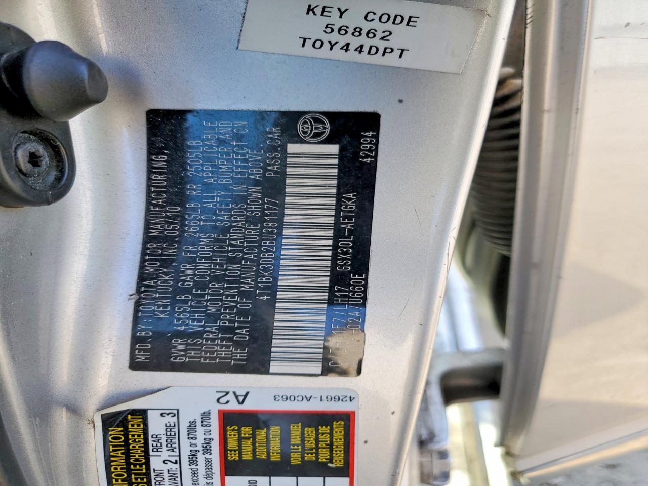 2011 TOYOTA Avalon