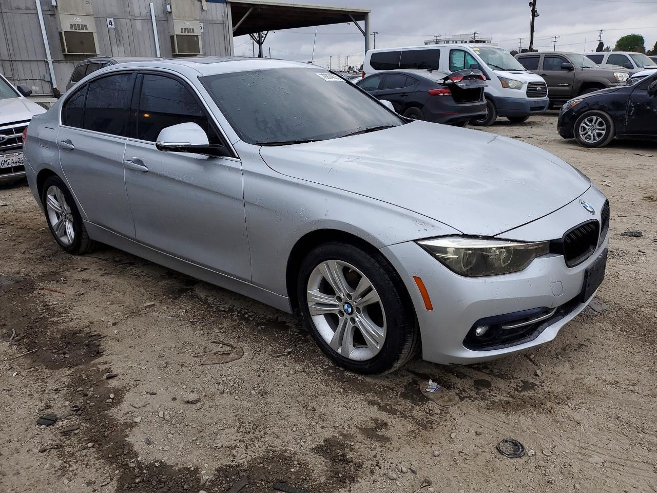 2018 BMW 3 SERIES