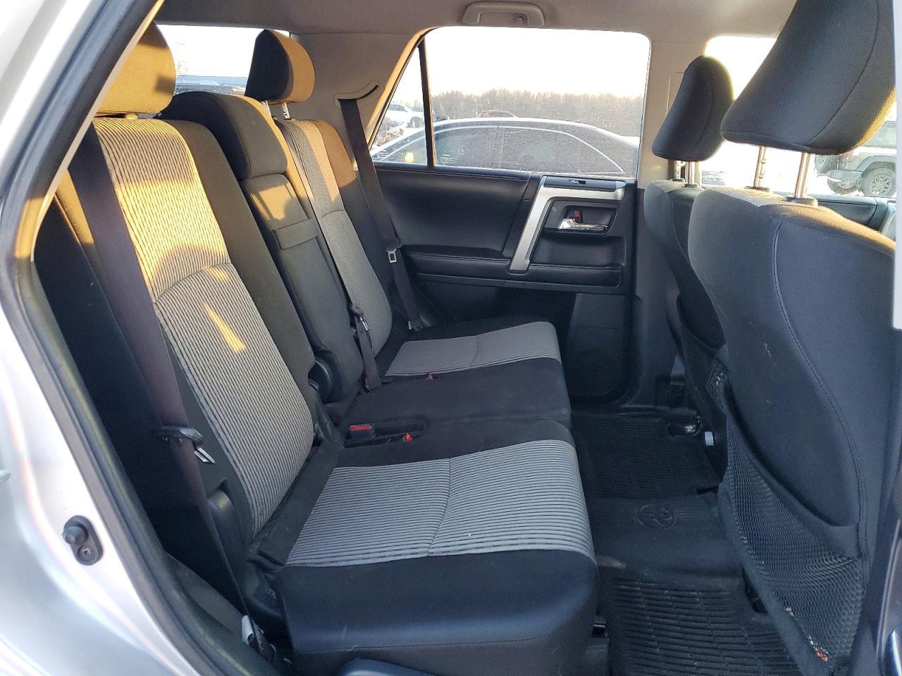 2016 TOYOTA 4Runner