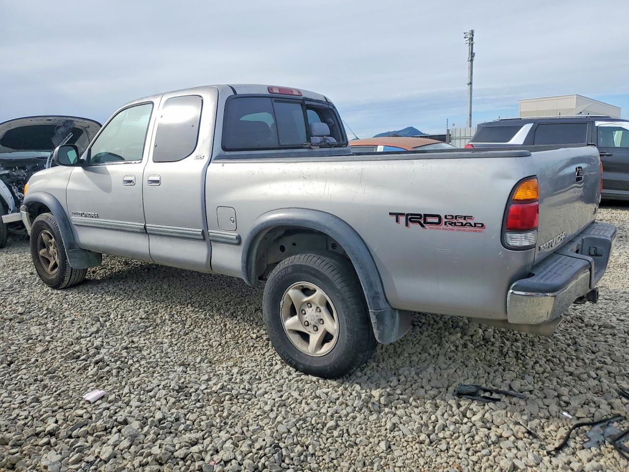 2001 TOYOTA TUNDRA